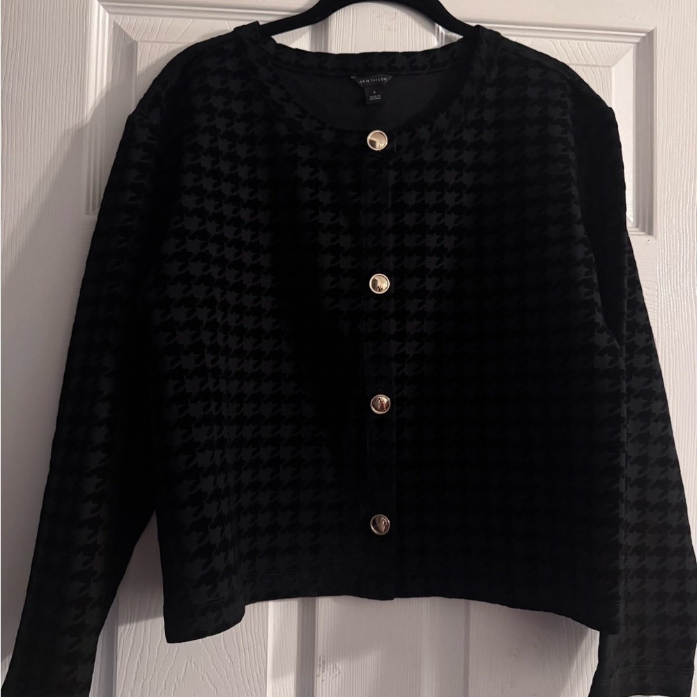Ann Taylor Black Houndstooth Cropped Jacket - Picture 3 of 5